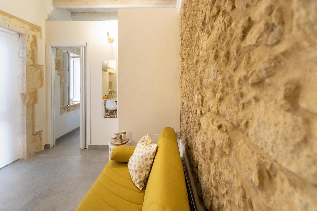 Ma-Ri House Apartment Сиракуза Екстериор снимка